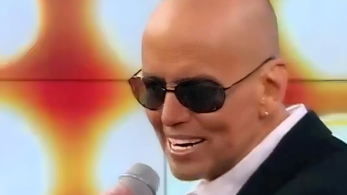 Estrenan tributo a Juan Antonio Labra mientras el cantante prepara especial show