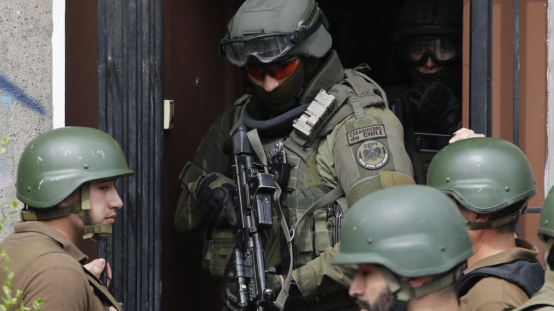 Allanamientos en Puente Alto y La Pintana por investigación sobre robo de vehículos