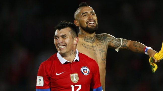   Vidal y Medel quedaron al margen de la Roja para amistoso con Paraguay 