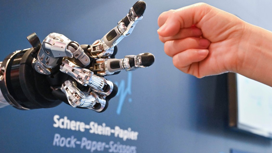 Científicos chinos crean piel electrónica que resiste frío extremo para exploración polar