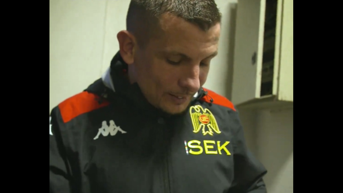 [VIDEO] La reacción viral de Vecchio cuando le regalaron un completo