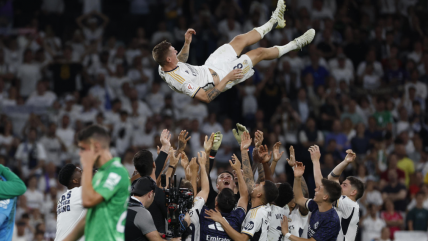   Real Madrid le dio un emotivo adiós a Toni Kroos en su último duelo en el 