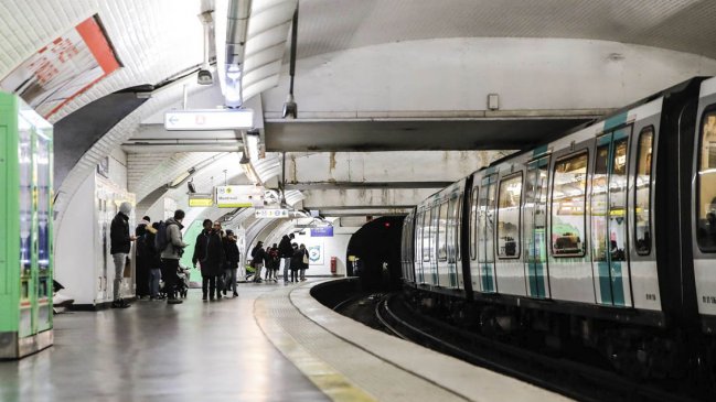 Tres personas fueron apuñaladas en el metro de Lyon