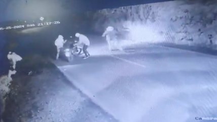   Cámara grabó el violento robo a un motociclista en Paine 