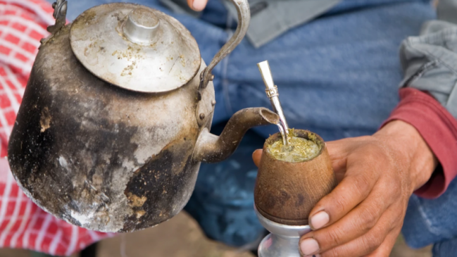 Polémica en Argentina por reparto gubernamental de alimentos para comedores populares