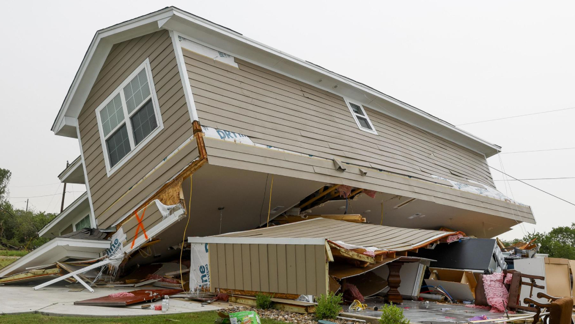 Suben a 23 los muertos por tornados en Estados Unidos