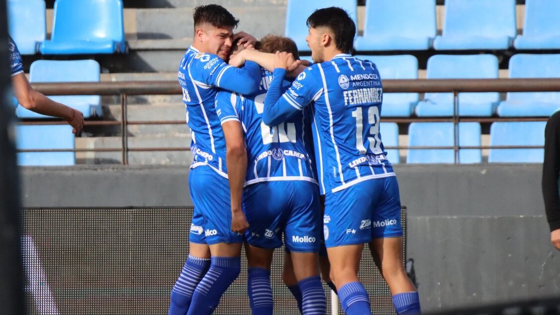 [VIDEO] Galdames brilló con dos asistencias en goleada de Godoy Cruz por Copa Argentina