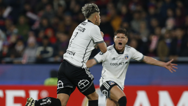 Colo Colo volvió a los octavos de final de la Libertadores tras peleado empate ante Cerro