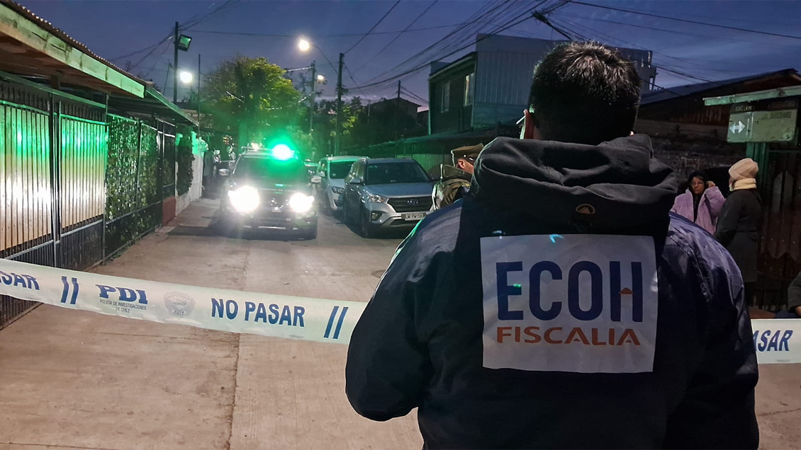 Mujer fue asesinada con un balazo en el rostro al interior de su casa