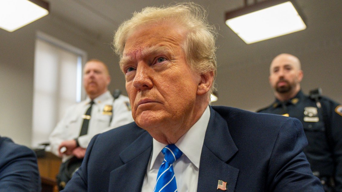 Trump fue declarado culpable de falsificar documentos para silenciar a actriz porno