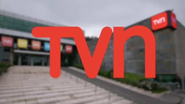   Periodista de TVN se despidió en vivo: 