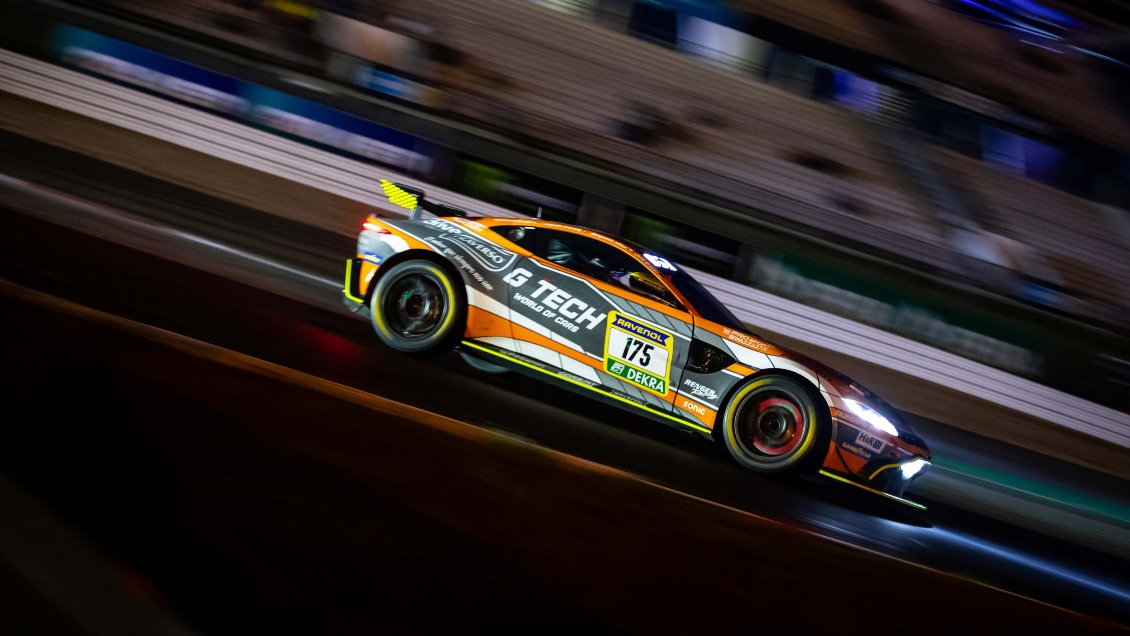 Benjamín Hites remató cuarto en su categoría en las 24 Horas de Nürburgring