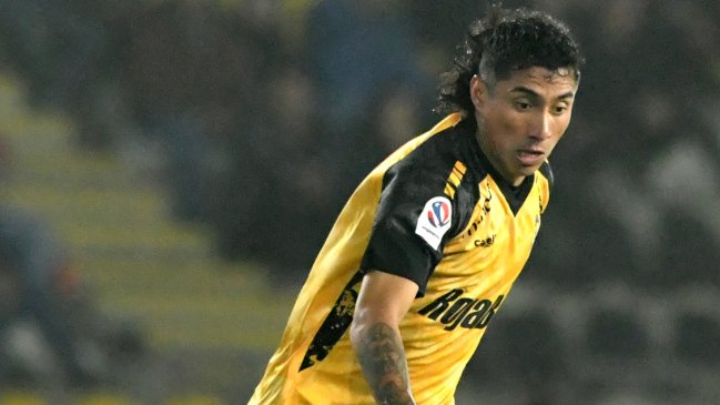 Coquimbo Unido tratará de bloquear salida de Luciano Cabral a otro equipo chileno