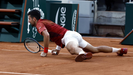   El esforzado triunfo de Djokovic ante Cerúndolo en octavos de Roland Garros 