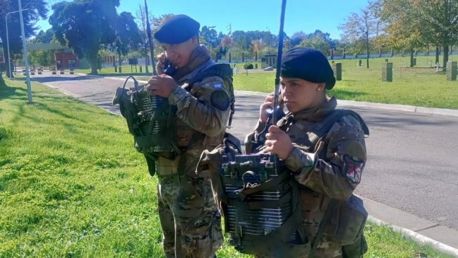  Tras orden judicial: Ejército argentino reparte alimentos que estaban a punto de expirar 
