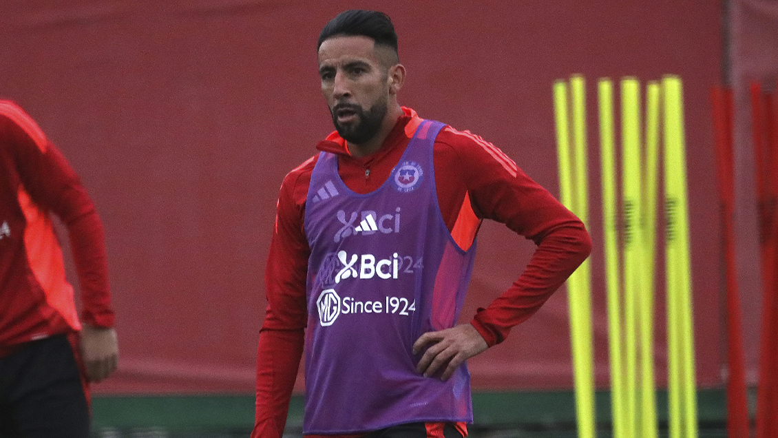 Mauricio Isla entregó sus sensaciones para el duelo de La Roja ante Paraguay