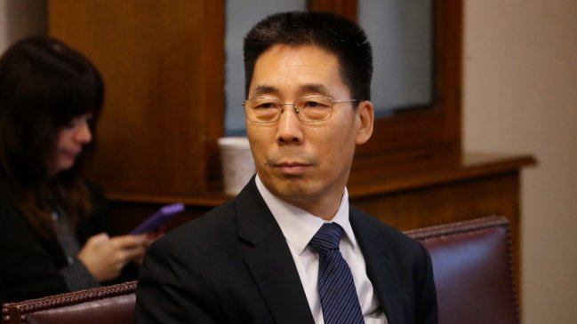  Embajador chino criticó las sobretasas al acero: 