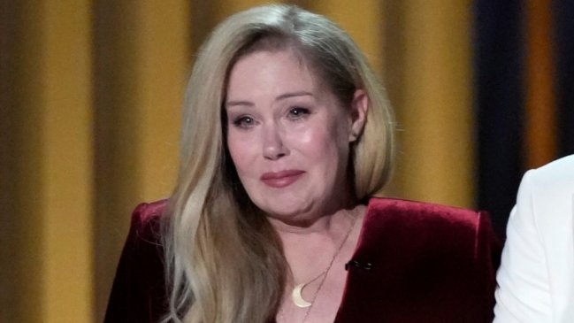 Christina Applegate asegura que no disfruta vivir tras diagnóstico de EM