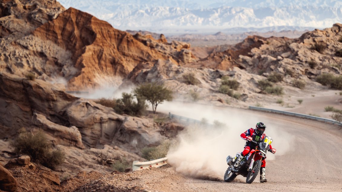 Pablo Quintanilla se repuso en la tercera etapa del Desafío Ruta 40