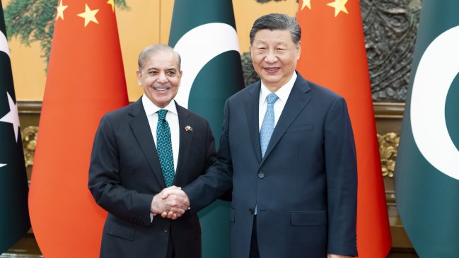 Primer ministro pakistaní realiza visita de cinco días a China