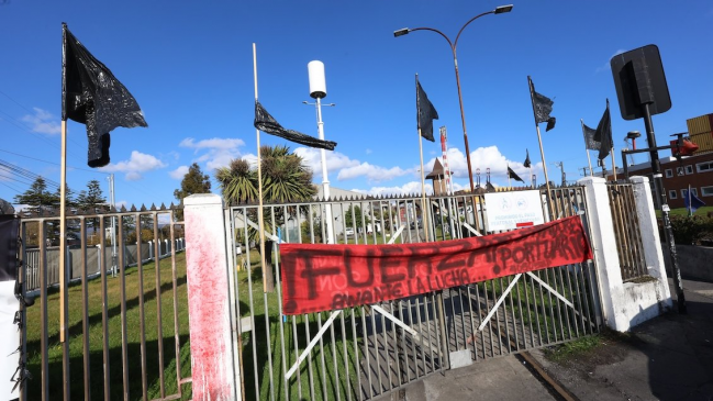  Dirigentas terminaron su huelga de hambre en Puerto Coronel  