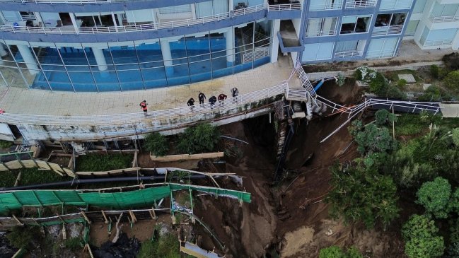 Ante nuevas lluvias: Implementan perímetro de seguridad en edificio Euromarina 2