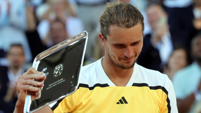 Zverev se bajó del torneo de Stuttgart