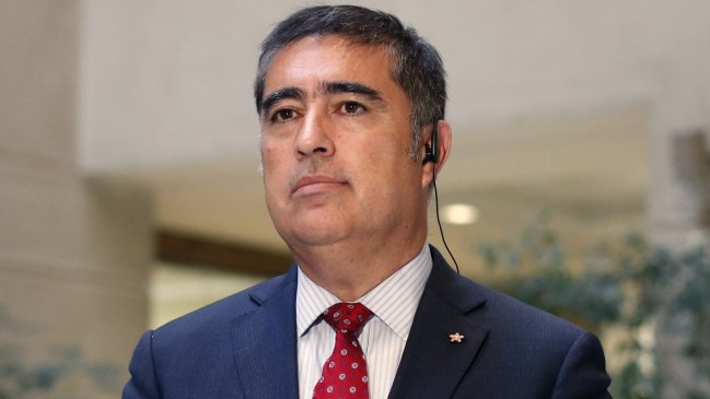 Oposición insiste en críticas por querella que apunta a Desbordes