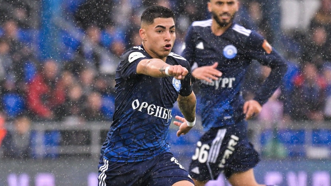 Excompañero de Jordhy Thompson salió en su defensa: 