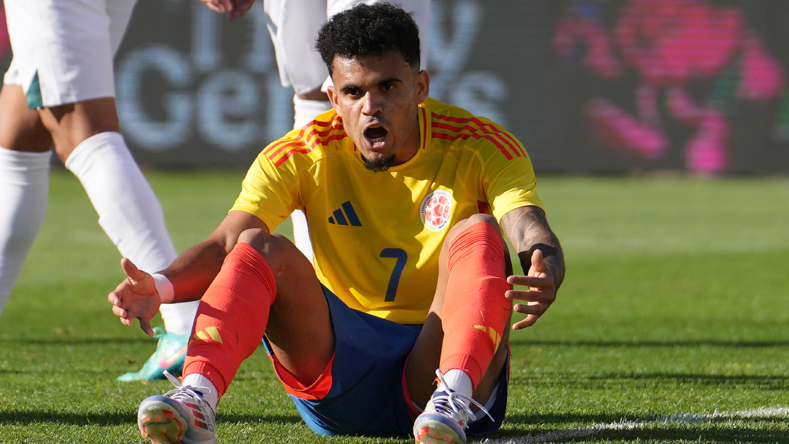 [VIDEO] Luis Díaz recibió patada criminal en amistoso de Colombia y Bolivia