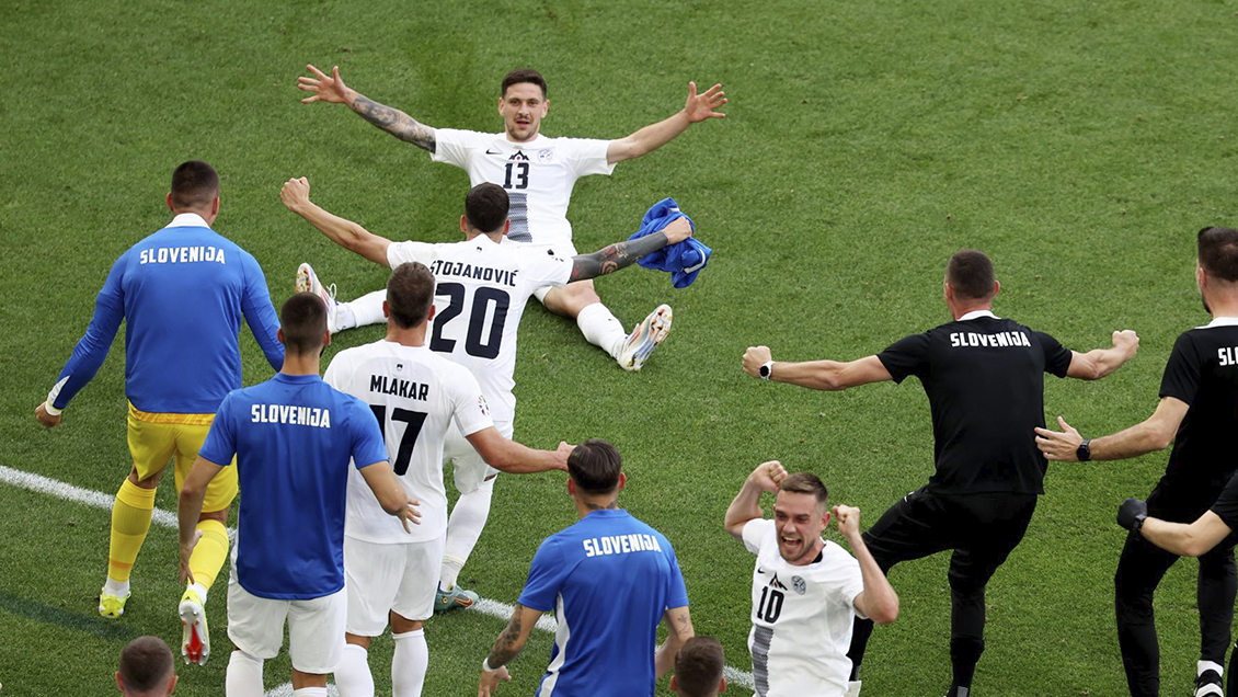 [VIDEO] Erik Janza dio a Eslovenia un tardío empate ante Dinamarca en la Euro 2024