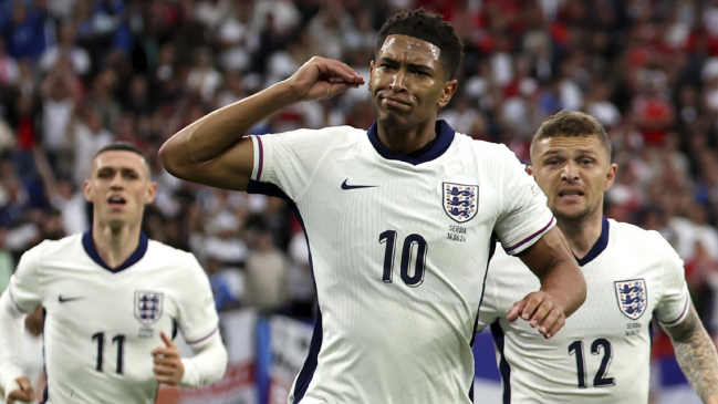   Inglaterra sufrió para ganar a Serbia en su estreno por la Euro 2024 