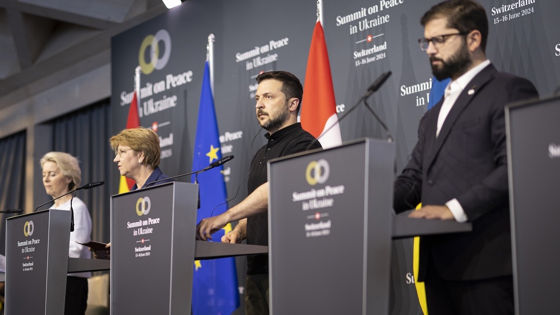 Cumbre de Paz de Ucrania: Socialismo Democrático y FA respaldan a Boric tras críticas del PC