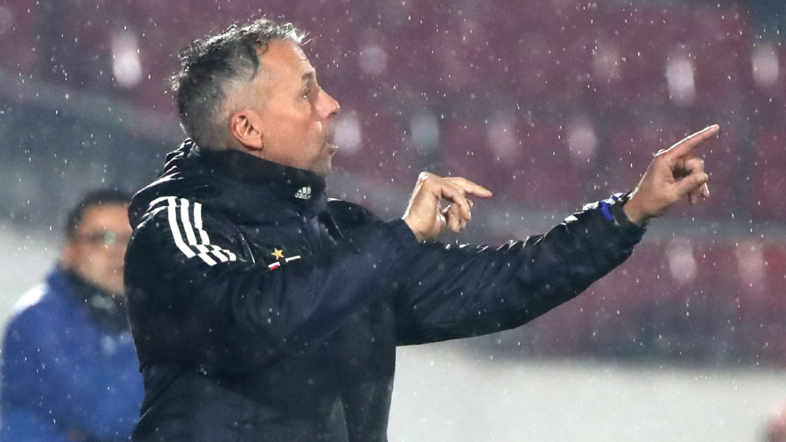 Alvarez y los refuerzos: El club está trabajando en eso, me reservo posiciones y nombres