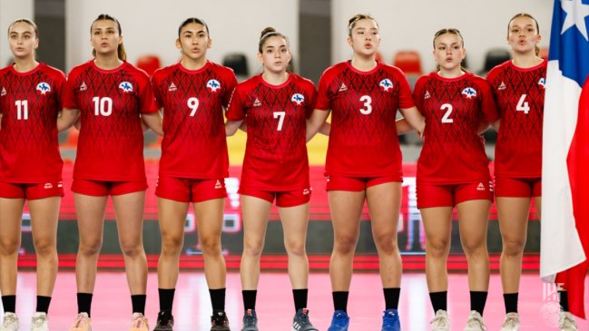   Chile se estrenó con una derrota en el Mundial sub 20 de balonmano femenino 
