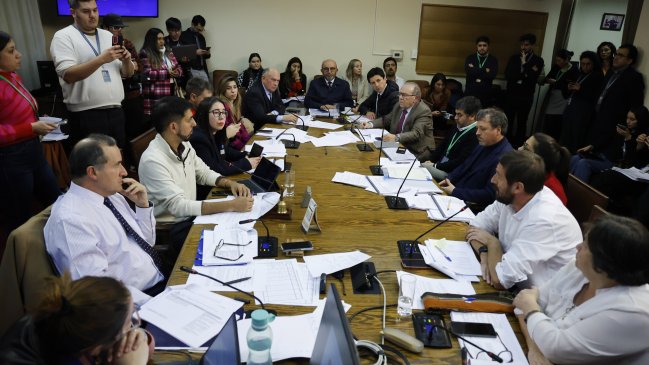 Diputados opositores ingresaron más de 200 indicaciones de gremio pesquero en comisión