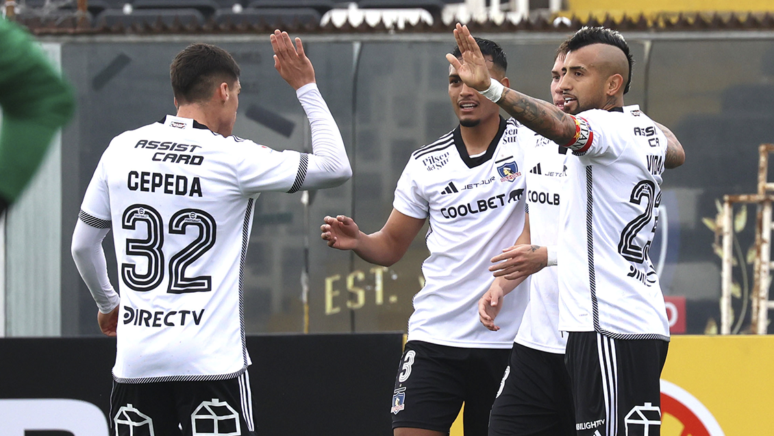 Colo Colo venció con holgura a Colegio Quillón para avanzar en la Copa Chile