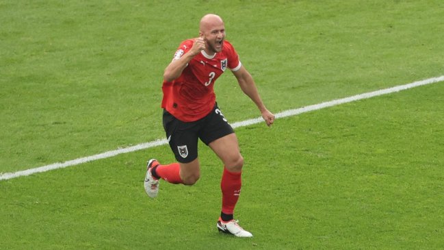 [VIDEO] Austria se adelantó ante Polonia con cabezazo de Gernot Trauner