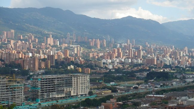   Colombia: Turista chileno apareció muerto en un Airbnb tras cita de Tinder 