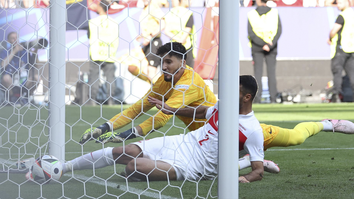 [VIDEOS] Bernardo Silva y un absurdo autogol adelantaron a Portugal contra Turquía