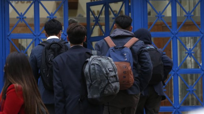   Tres liceos de Antofagasta suspendieron sus clases por casos de violencia 