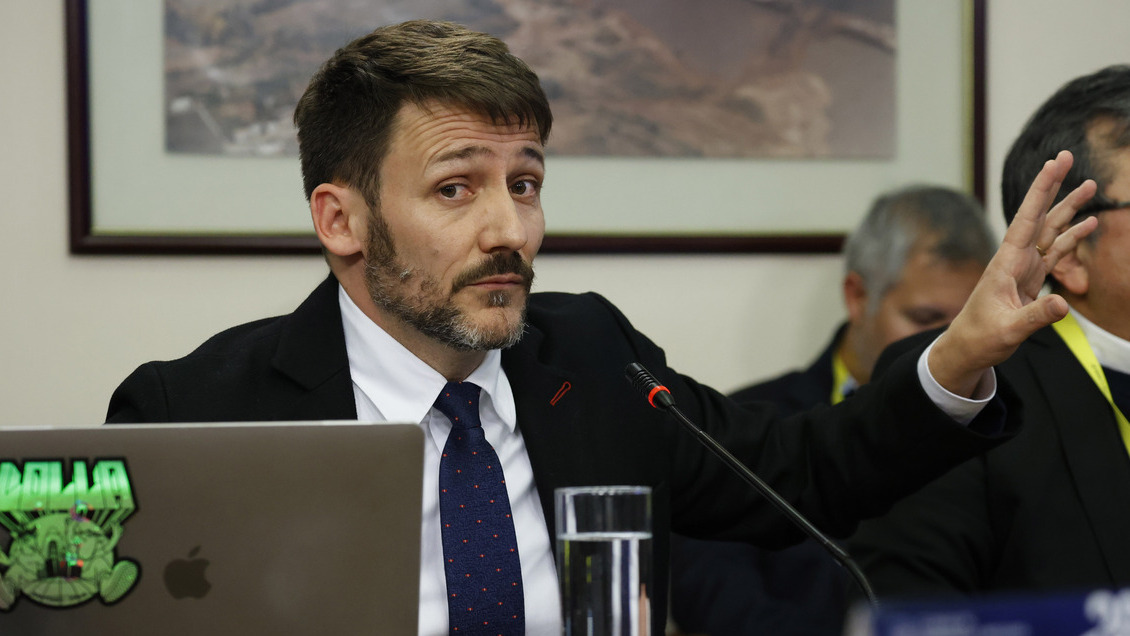 Ministro Pardow será interpelado por bullada alza de las cuentas de la luz