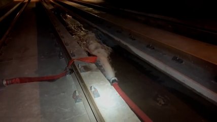   Acumulación de agua dejó sin servicio a la estación Biobío de la Línea 6 