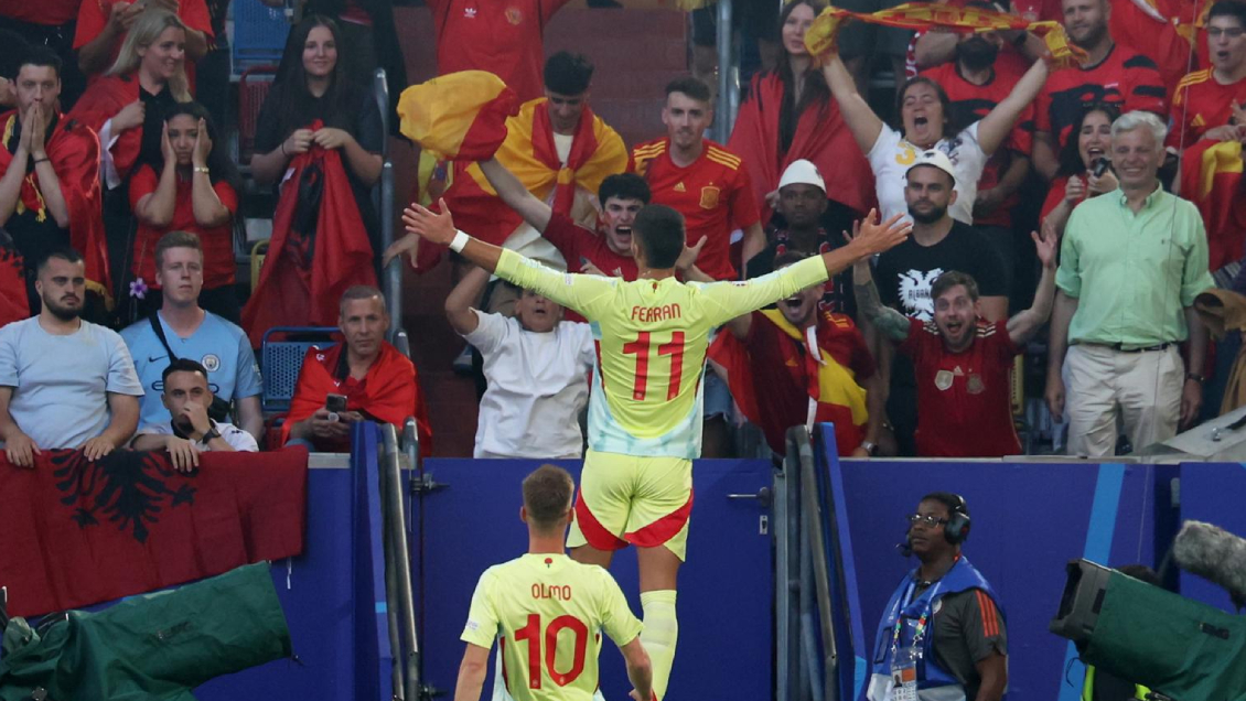 España derrotó a Albania y logró campaña perfecta en el Grupo B de la Eurocopa