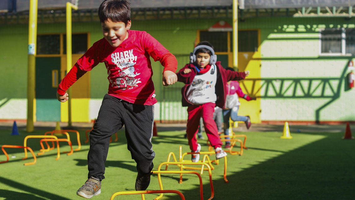 Programa Escuelas Abiertas tendrá actividades en 11 regiones en vacaciones de invierno
