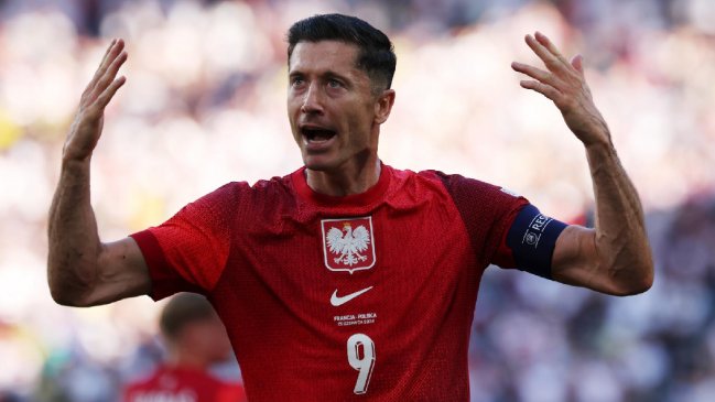 [VIDEO] Lewandowski anotó el empate de Polonia ante Francia con un penal
