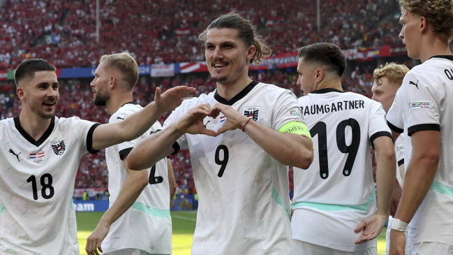 Austria superó a Países Bajos y dio la sorpresa en el Grupo D de la Eurocopa