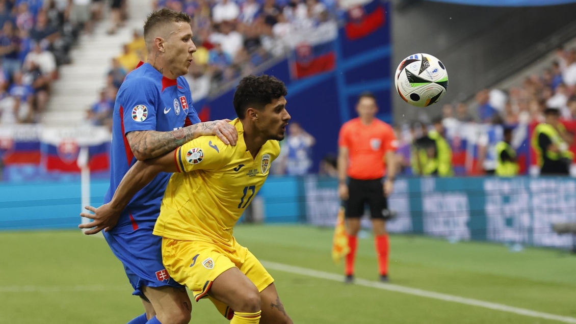 Rumania empató ante Eslovaquia y cerró como líder el parejo Grupo E