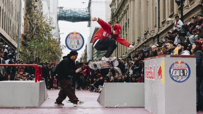   El multitudinario festejo del Día Mundial del Skate en Santiago 