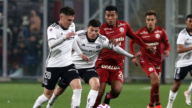 Duelo de Colo Colo y Universitario de Lima fue suspendido por incidentes en el Monumental